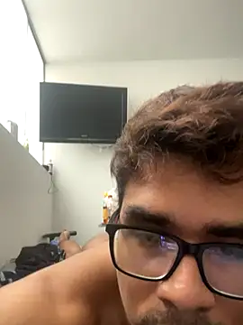 Hasdrian online show from November 2025 03:47:01 PM