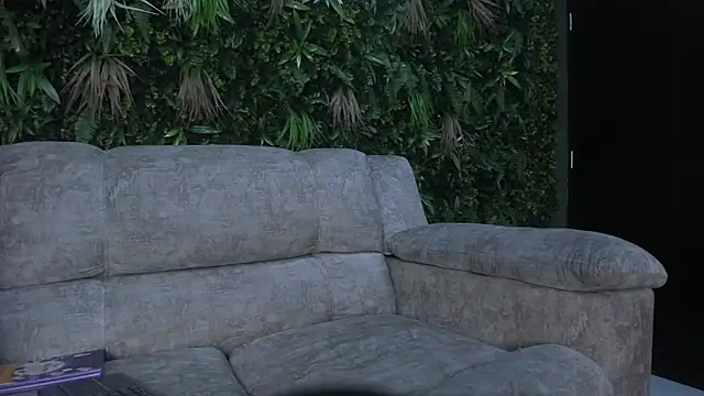 Snapshot of ObsidianOrchid chatting on December 2025 12:03:02 PM ObsidianOrchid online show from December 2025 12:03:02 PM