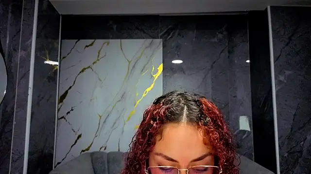 Merida b online show from December 2025 07:21:02 PM