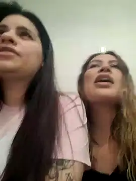 Snapshot of Leroy_Luna chatting on December 2025 11:42:01 PM Leroy Luna online show from December 2025 11:42:01 PM