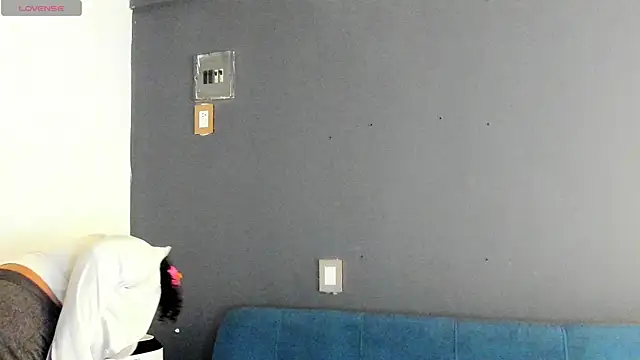 Snapshot of Malenaheaven chatting on December 2025 07:29:02 PM Malenaheaven online show from December 2025 07:29:02 PM