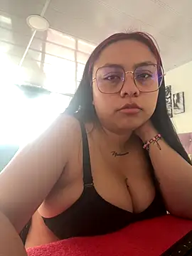 Snapshot of Nahomi150524 chatting on December 2025 08:26:01 PM Nahomi150524 online show from December 2025 08:26:01 PM