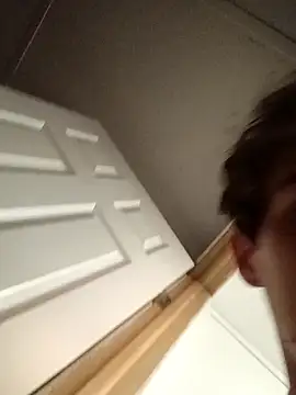 cmoneyyy021 online show from December 2025 06:29:02 AM