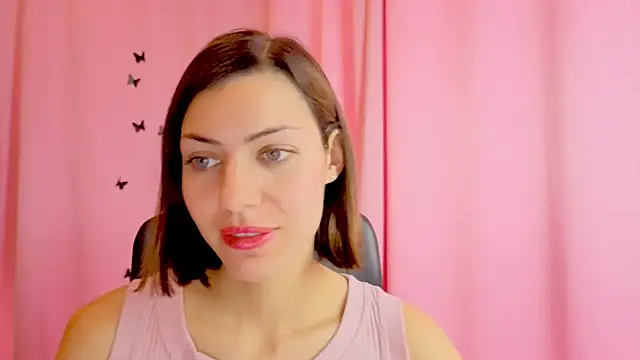 Snapshot of AniSkyy chatting on December 2025 10:24:01 AM AniSkyy online show from December 2025 10:24:01 AM