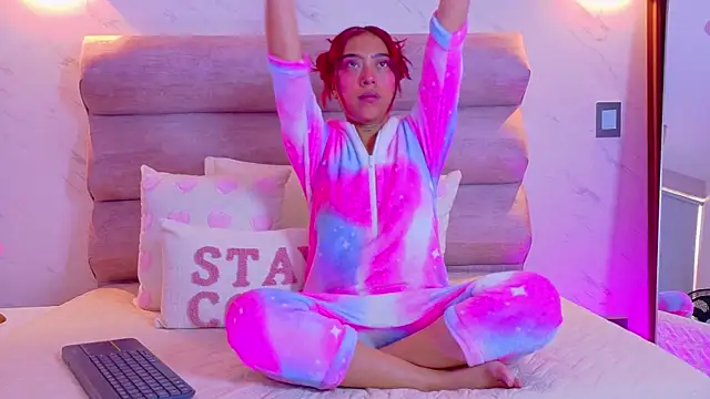 Snapshot of AriaBlake_1 chatting on December 2025 12:14:02 PM AriaBlake 1 online show from December 2025 12:14:02 PM