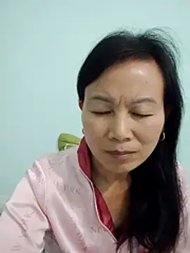 Snapshot of Lili-123k chatting on December 2025 01:10:01 AM Lili-123k online show from December 2025 01:10:01 AM