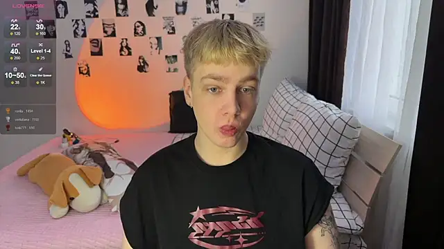 Snapshot of olivertasty2 chatting on December 2025 07:25:02 AM olivertasty2 online show from December 2025 07:25:02 AM