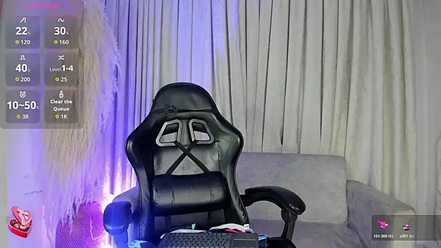 Snapshot of velvet_ari chatting on December 2025 05:35:01 AM velvet ari online show from December 2025 05:35:01 AM