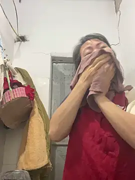 Snapshot of Chew_candy chatting on December 2025 12:27:01 AM Chew candy online show from December 2025 12:27:01 AM