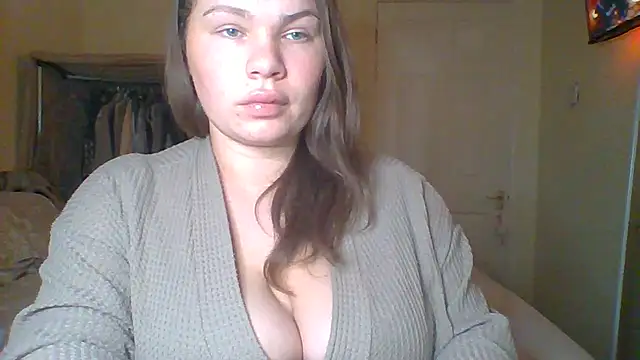 Snapshot of GEMMARMALADE chatting on December 2025 09:51:02 AM GEMMARMALADE online show from December 2025 09:51:02 AM