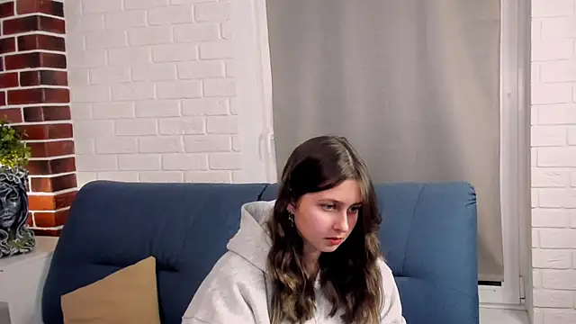 DanetteSaab online show from December 2025 07:12:02 PM