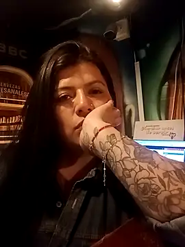 Snapshot of Luna_Maar_ chatting on December 2025 01:55:01 AM Luna Maar online show from December 2025 01:55:01 AM