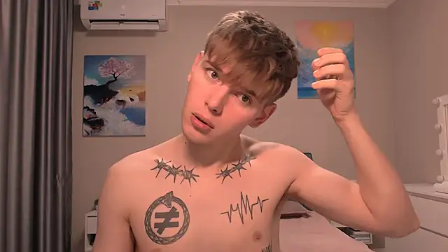 Snapshot of Fredd_Xanders chatting on December 2025 11:20:02 PM Fredd Xanders online show from December 2025 11:20:02 PM