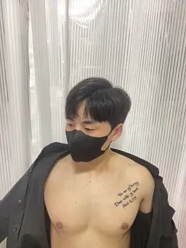 Snapshot of kimze7 chatting on December 2025 02:11:01 PM kimze7 online show from December 2025 02:11:01 PM