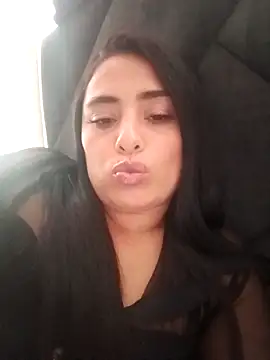 Snapshot of sara_nina chatting on December 2025 08:57:02 PM sara nina online show from December 2025 08:57:02 PM