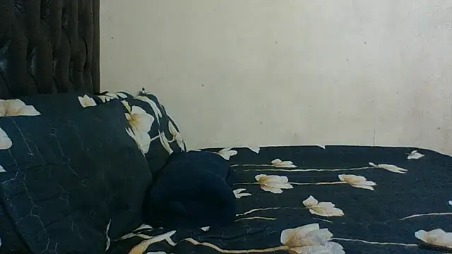 Snapshot of BustyBabyJ chatting on October 2025 10:55:01 AM BustyBabyJ online show from October 2025 10:55:01 AM