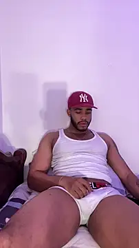 DominicHunter online show from December 2025 09:41:02 PM