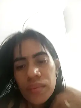 Snapshot of VALERIADANIELS chatting on December 2025 08:52:01 AM VALERIADANIELS online show from December 2025 08:52:01 AM