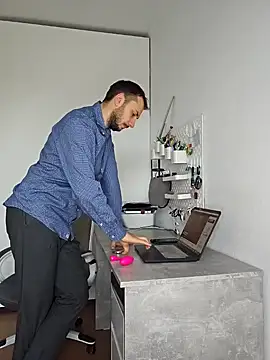 Snapshot of Lovebackground chatting on October 2025 06:36:01 AM Lovebackground online show from October 2025 06:36:01 AM