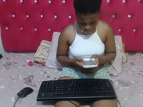 Snapshot of Barbie_Kay chatting on December 2025 02:16:02 AM Barbie Kay online show from December 2025 02:16:02 AM