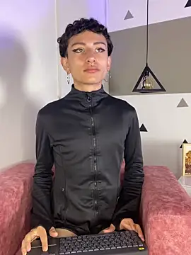 Snapshot of JiangShy666 chatting on December 2025 01:05:02 PM JiangShy666 online show from December 2025 01:05:02 PM