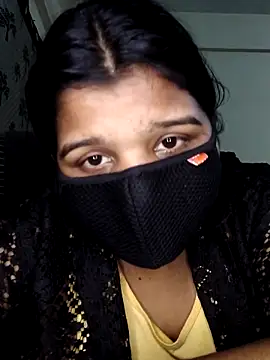 Mr Mrs Dark online show from December 2025 07:18:01 PM