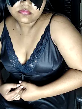 Mr Mrs Dark online show from December 2025 11:05:01 AM