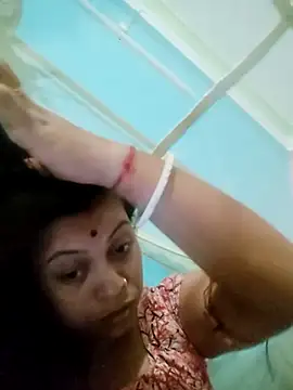 Snapshot of Yours_Puja chatting on December 2025 05:51:02 PM Yours Puja online show from December 2025 05:51:02 PM