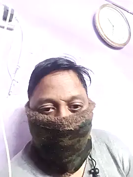 Snapshot of Caterosee chatting on December 2025 04:55:02 PM Caterosee online show from December 2025 04:55:02 PM