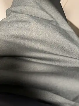 Snapshot of samxtnZ chatting on December 2025 03:18:02 PM samxtnZ online show from December 2025 03:18:02 PM