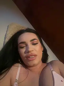 LucyLucy23 online show from December 2025 06:03:01 PM