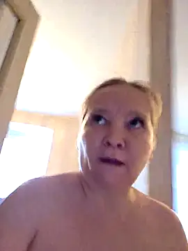 Snapshot of MikasXNiksssxX chatting on December 2025 08:20:01 AM MikasXNiksssxX online show from December 2025 08:20:01 AM