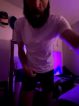 HairyHornyHottie online show from December 2025 12:22:02 PM