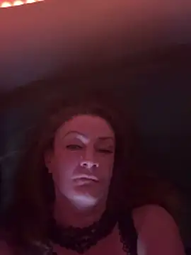 Snapshot of HotMilfLily chatting on December 2025 11:39:02 AM HotMilfLily online show from December 2025 11:39:02 AM