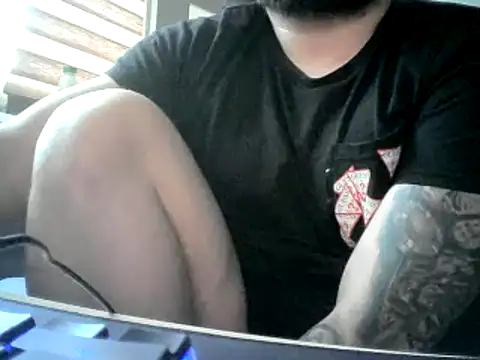 Snapshot of szalonywacek1 chatting on December 2025 08:43:01 AM szalonywacek1 online show from December 2025 08:43:01 AM