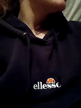 BimBamBum23 online show from December 2025 09:12:02 PM