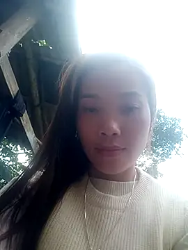 Snapshot of yeutinh00 chatting on December 2025 05:49:01 AM yeutinh00 online show from December 2025 05:49:01 AM