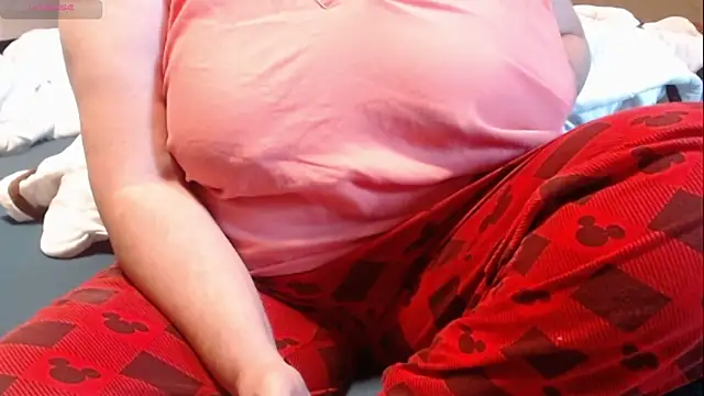 Snapshot of Santanna77 chatting on October 2025 07:42:02 AM Santanna77 online show from October 2025 07:42:02 AM