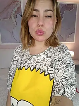 Snapshot of Kennya_Rodriguez chatting on October 2025 04:35:02 AM Kennya Rodriguez online show from October 2025 04:35:02 AM