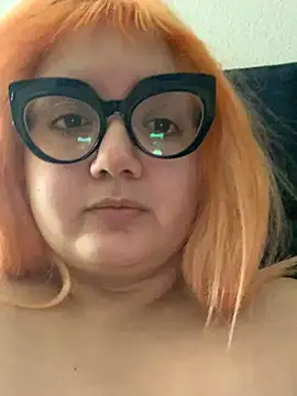 Snapshot of groovynights chatting on January 2025 02:22:01 AM groovynights online show from January 2025 02:22:01 AM