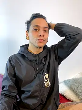 Snapshot of acid_timee chatting on October 2025 02:43:02 AM acid timee online show from October 2025 02:43:02 AM