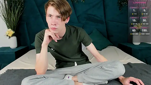 Snapshot of Erick_Wilson chatting on September 2025 09:03:02 AM Erick Wilson online show from September 2025 09:03:02 AM