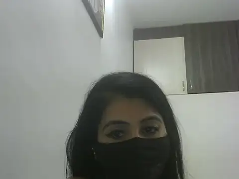 Snapshot of keyswee chatting on January 2025 09:52:02 AM keyswee online show from January 2025 09:52:02 AM