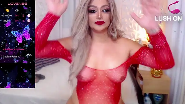 Snapshot of EmpressofLust chatting on January 2025 06:36:02 PM EmpressofLust online show from January 2025 06:36:02 PM