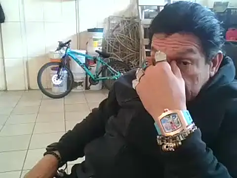 Snapshot of Oskr2024XXX chatting on January 2025 09:05:02 PM Oskr2024XXX online show from January 2025 09:05:02 PM