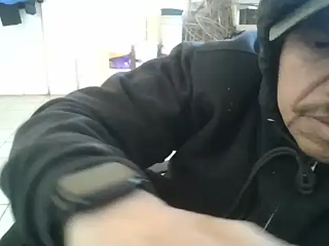 Snapshot of Oskr2024XXX chatting on January 2025 06:29:02 PM Oskr2024XXX online show from January 2025 06:29:02 PM