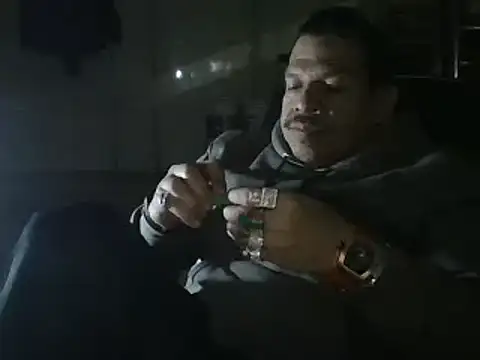 Snapshot of Oskr2024XXX chatting on January 2025 01:35:01 AM Oskr2024XXX online show from January 2025 01:35:01 AM