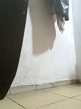 Snapshot of Oskr2024XXX chatting on February 2025 12:16:01 AM Oskr2024XXX online show from February 2025 12:16:01 AM