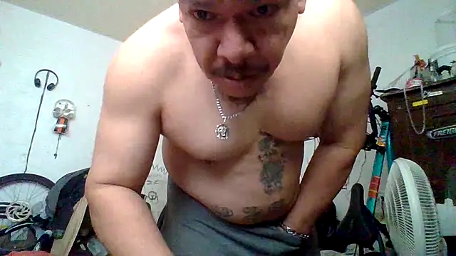 Snapshot of Oskr2024XXX chatting on October 2025 07:48:01 PM Oskr2024XXX online show from October 2025 07:48:01 PM