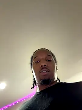 Snapshot of Thatyoungboy01 chatting on November 2025 12:15:02 PM Thatyoungboy01 online show from November 2025 12:15:02 PM